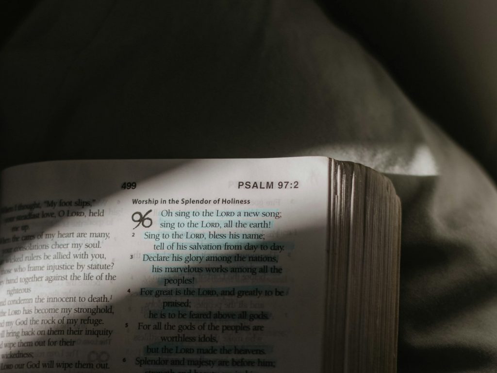 Finding Strength Through Daily Bible Verses Finding Strength Through Daily Bible Verses